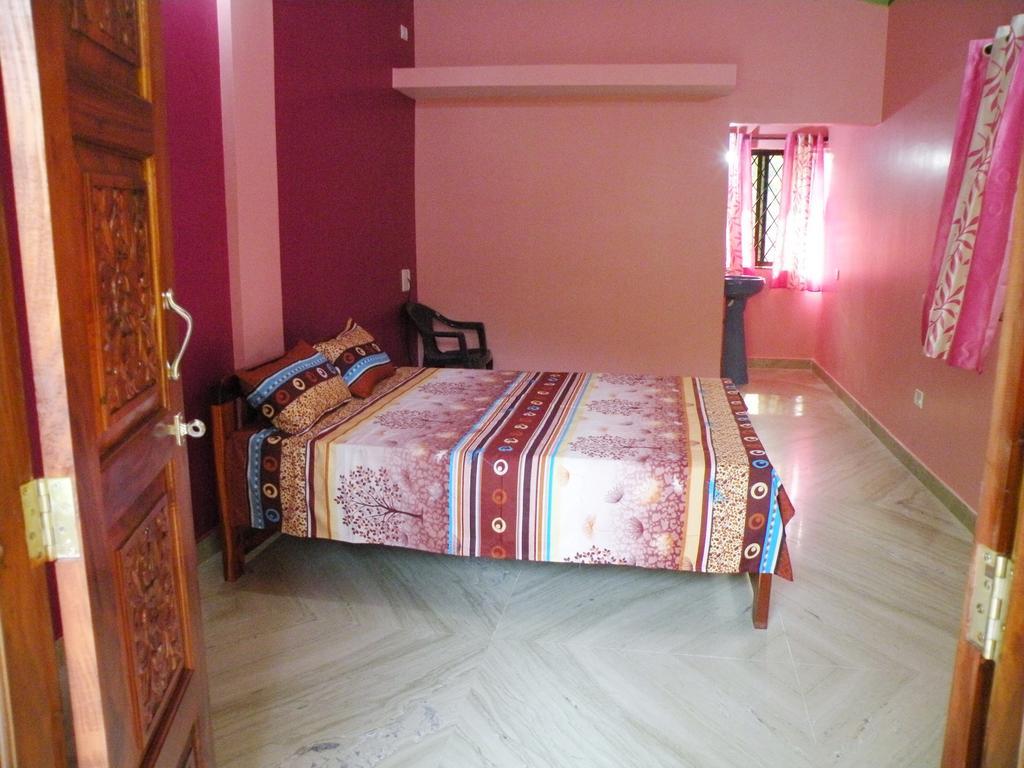 Sai Guru Guest House 안주나 객실 사진